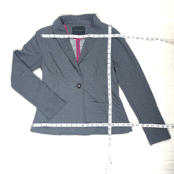 Banana Republic Blazer Women’s S Gray Sweater Material. - Picture 6 of 6